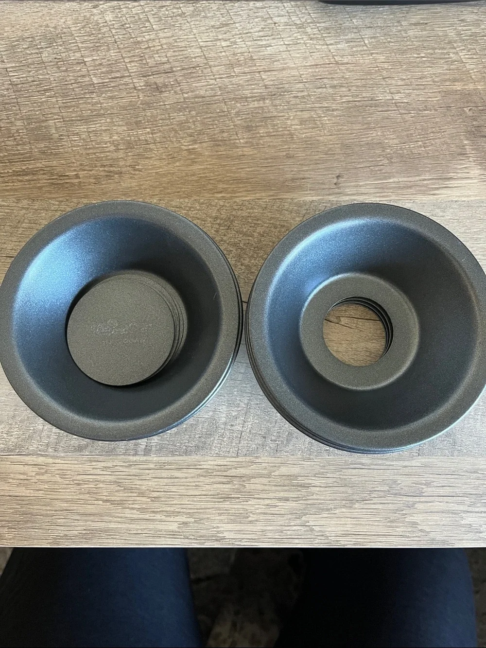 Pampered Chef Metallic Gray Mini Bundt & Angel Food Pan Set - 2 Pack